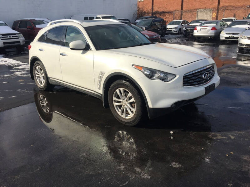 2010 INFINITI FX 35 photo 29