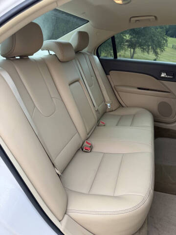 2011 Ford Fusion SEL