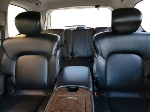 2015 Infiniti QX80