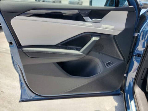 2026 Volkswagen Tiguan SEL R-Line Turbo 4Motion