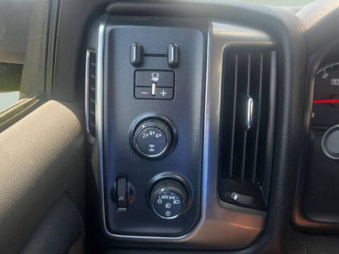 2022 Chevrolet Silverado MD