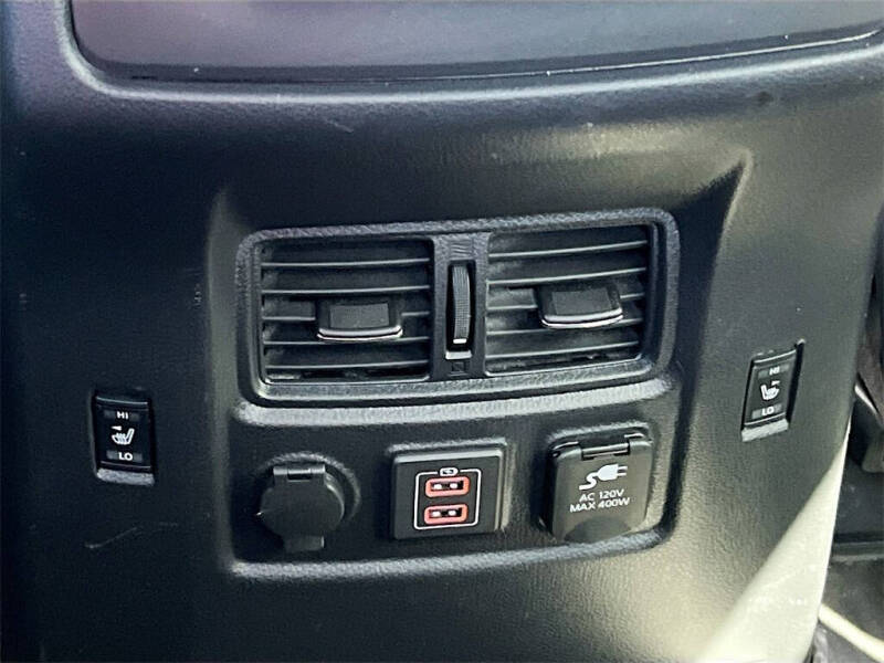 2023 Nissan Titan XD