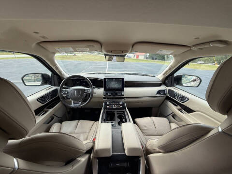 2018 Lincoln Navigator Select