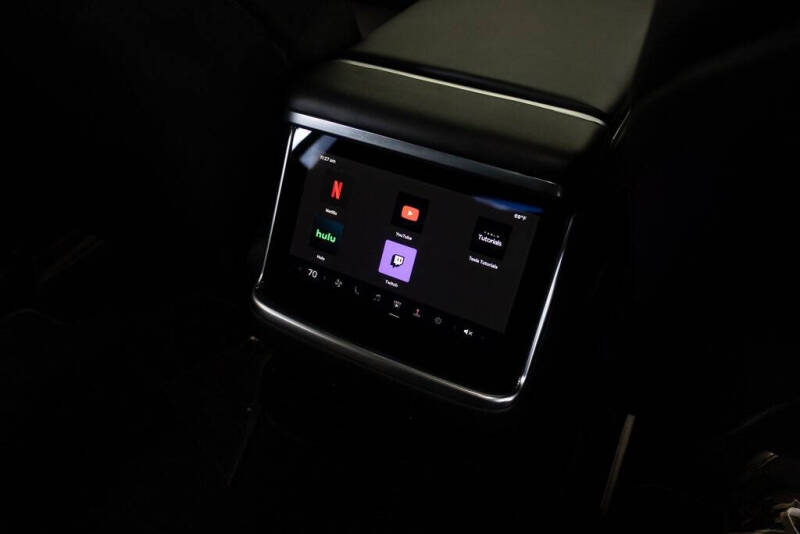 2023 Tesla Model X Standard Range