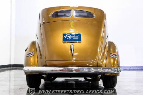 1940 Ford Deluxe