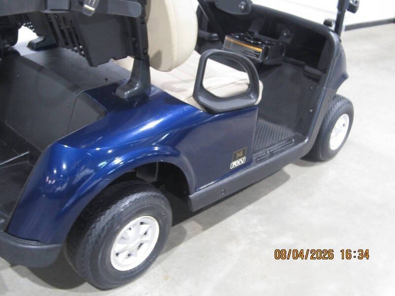 2020 E-Z-GO RXV