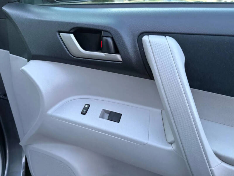 2013 Toyota Highlander