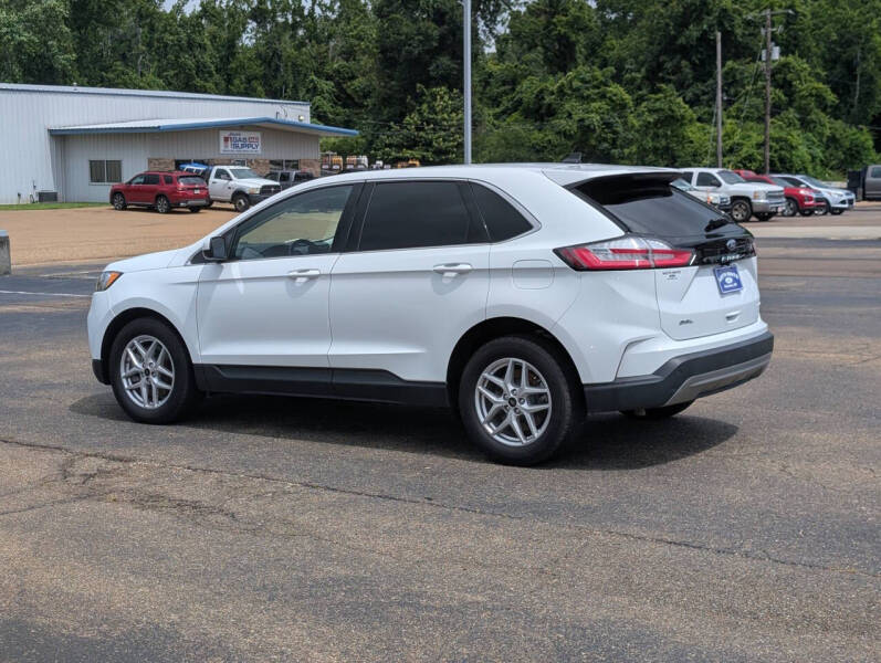 2024 Ford Edge