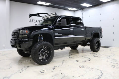 2005 GMC Sierra 2500HD for sale at Atlanta Motorsports in Roswell GA