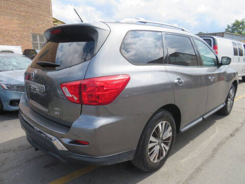 2017 Nissan Pathfinder