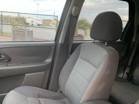 2004 Ford Escape XLT