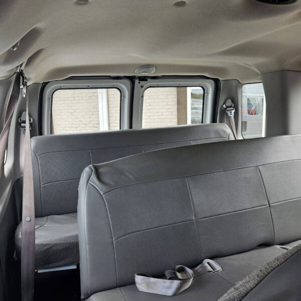 2007 Ford E-Series E-350 SD XLT