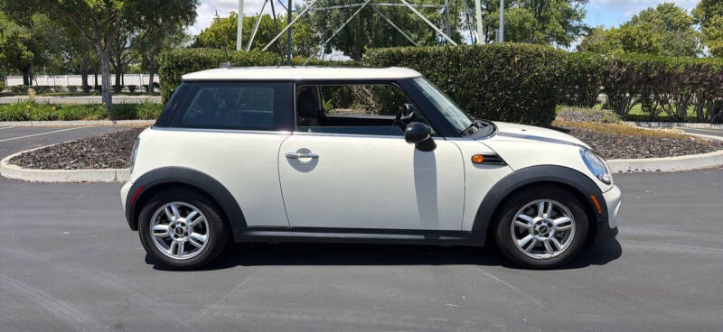 2013 MINI Hardtop Cooper