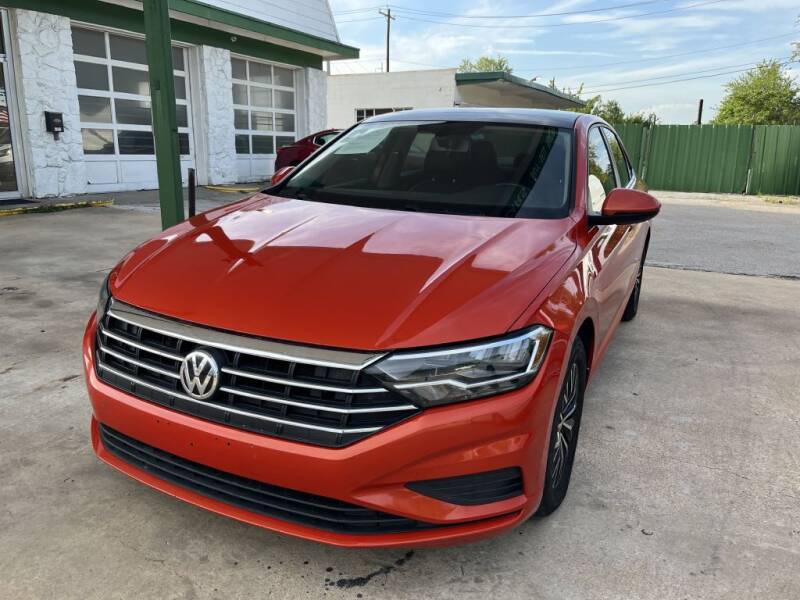 2019 Volkswagen Jetta for sale at Auto Outlet Inc. in Houston TX