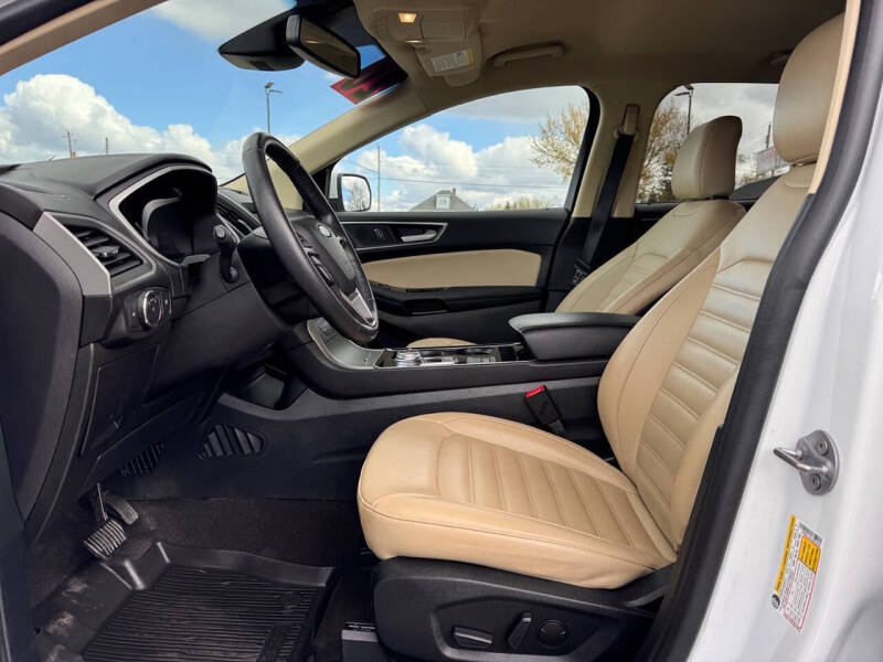 2020 Ford Edge SEL