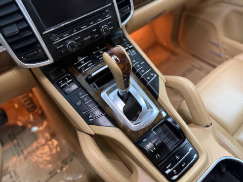 2012 Porsche Cayenne Tiptronic