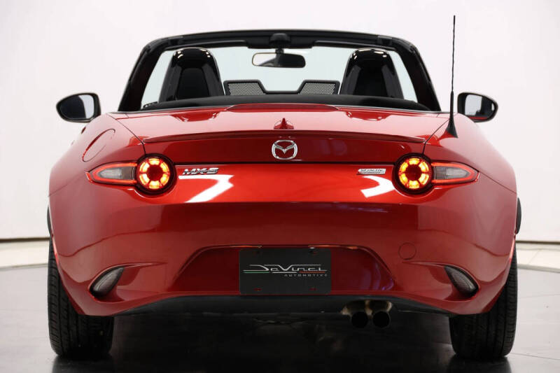 2016 Mazda MX-5 Miata Club