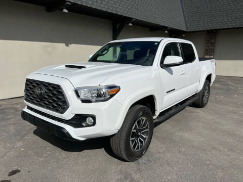 2021 Toyota Tacoma for sale at Tri City Car Sales, LLC in Kennewick WA