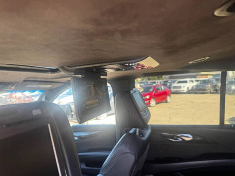 2016 Cadillac Escalade ESV Platinum