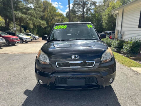 2010 Kia Soul +