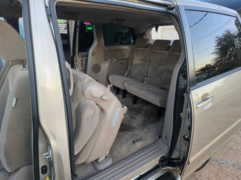 2009 Toyota Sienna LE 7-Passenger