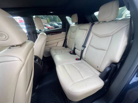 2017 Cadillac XT5 Luxury