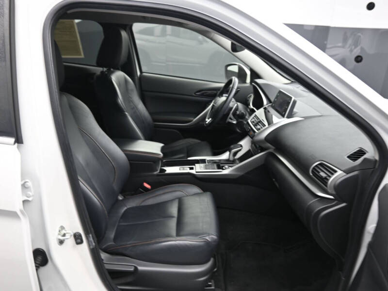 2019 Mitsubishi Eclipse Cross SE