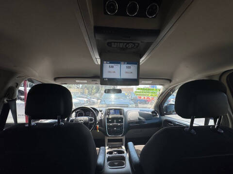 2012 Dodge Grand Caravan Crew