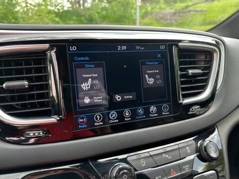 2018 Chrysler Pacifica Touring L Plus