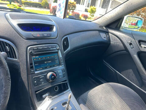 2012 Hyundai Genesis Coupe 2.0T