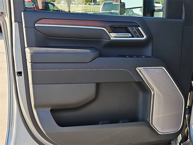 2025 GMC Sierra 2500HD