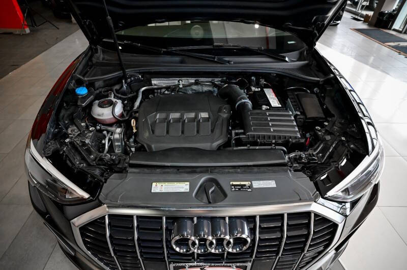 2021 Audi Q3 quattro S line Premium 45 TFSI