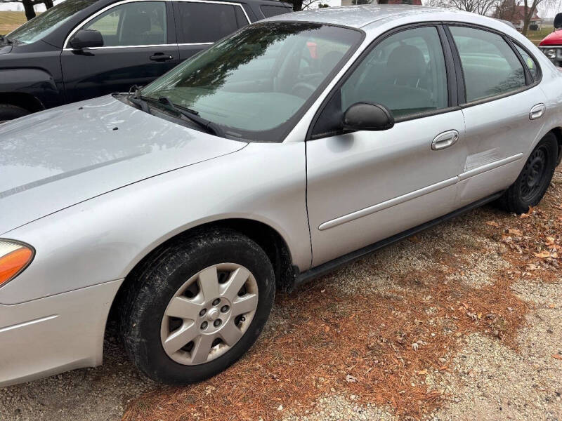 2002 Ford Taurus LX