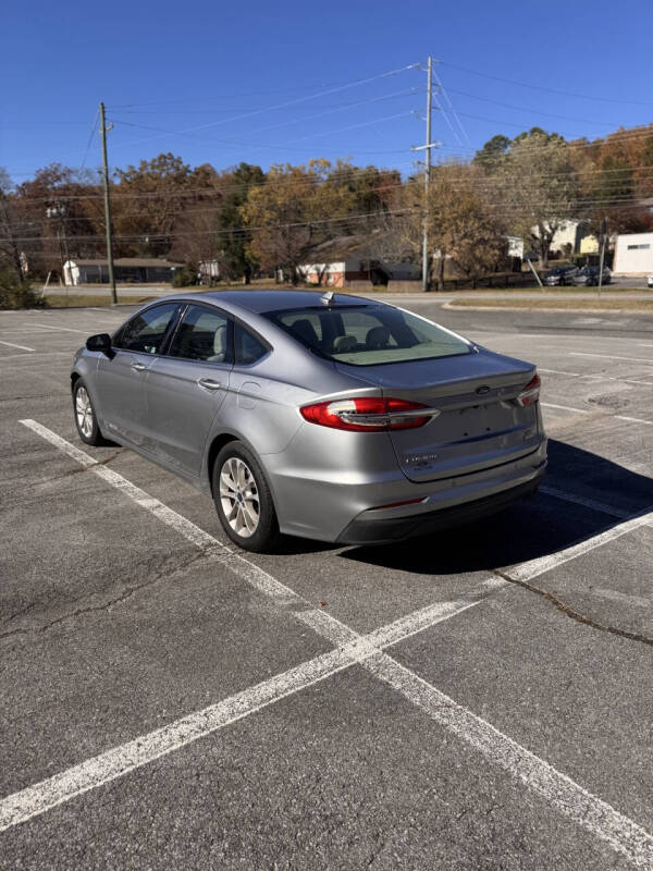 2020 Ford Fusion SE