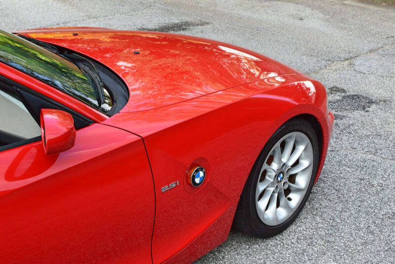 2003 BMW Z4 2.5i