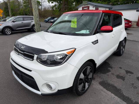 2017 Kia Soul +