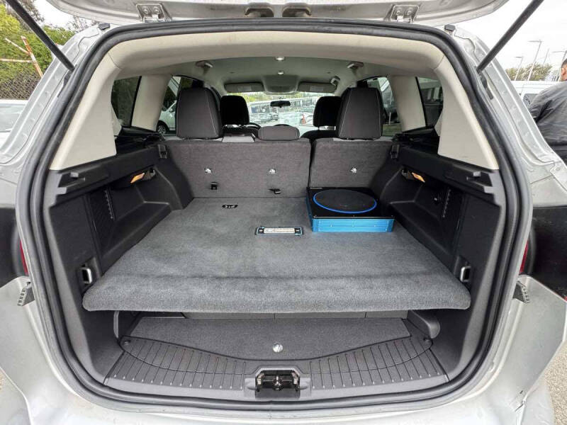 2017 Ford C-MAX Energi SE