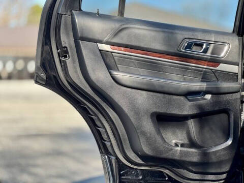 2017 Ford Explorer Platinum