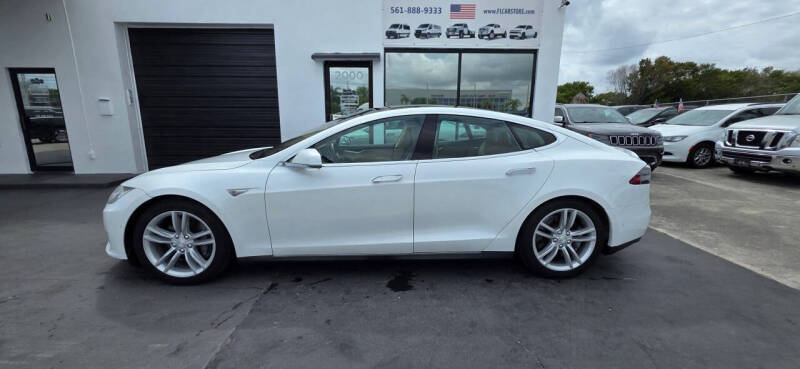 2014 Tesla Model S