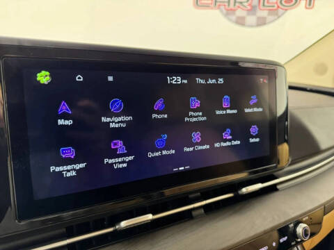 2024 Kia Carnival EX