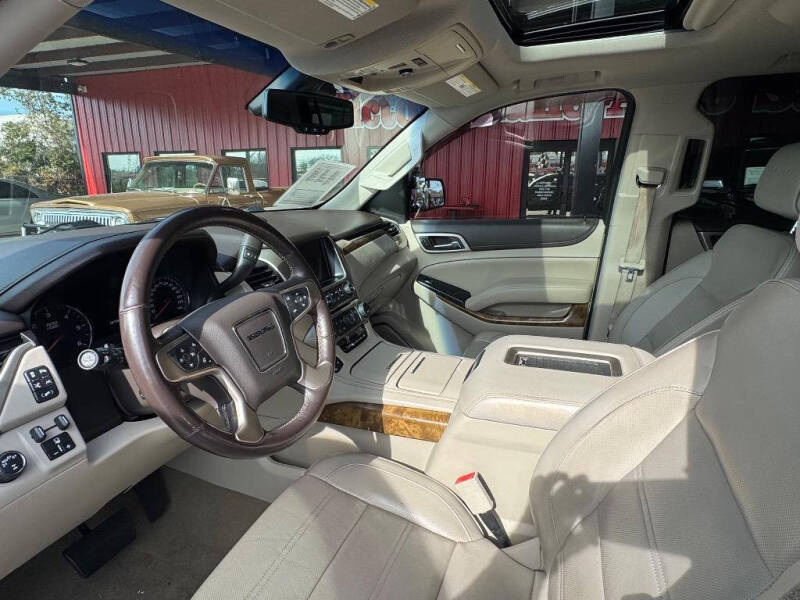 2017 GMC Yukon Denali