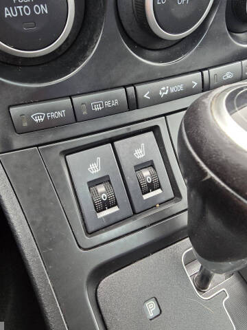 2013 Mazda MAZDA3 i Grand Touring