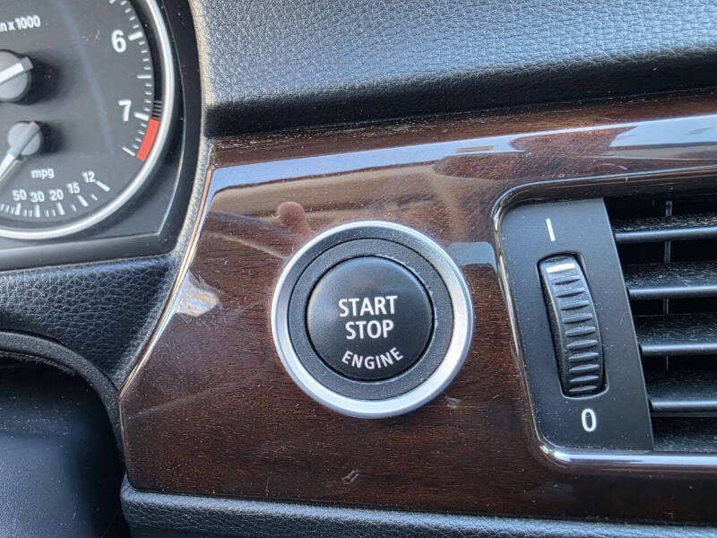 2011 BMW 3 Series 328i xDrive