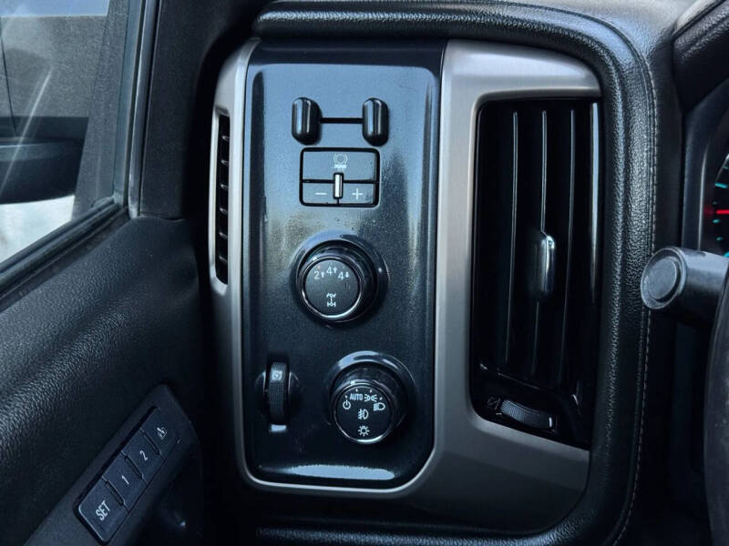 2017 GMC Sierra 2500HD Denali