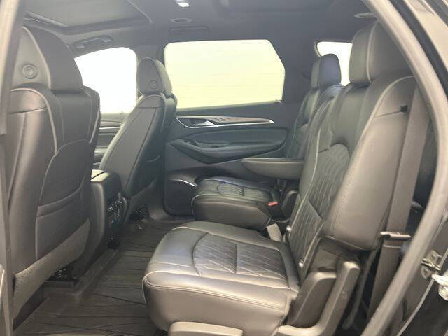 2022 Buick Enclave Avenir