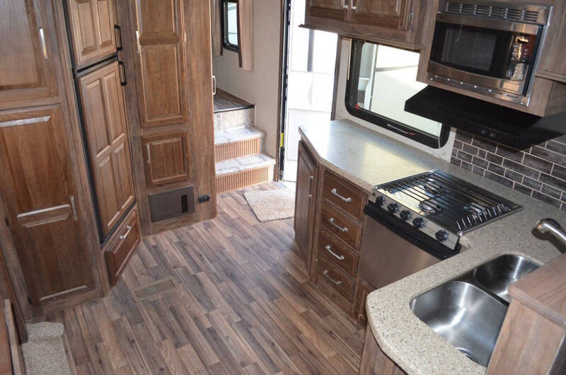 2017 Keystone RV Cougar