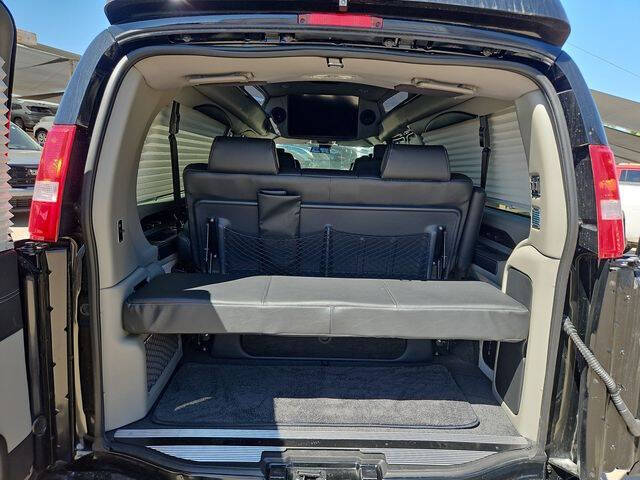 2026 GMC Savana 2500