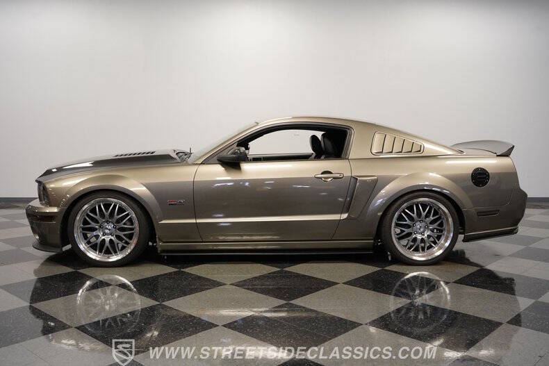 2005 Ford Mustang