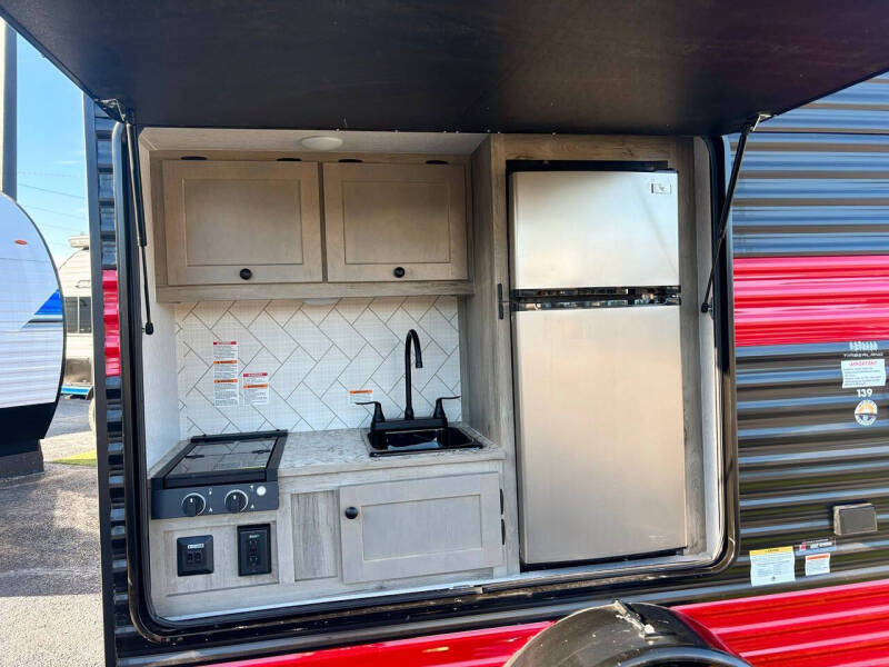 2026 Sunset Park RV Sunray