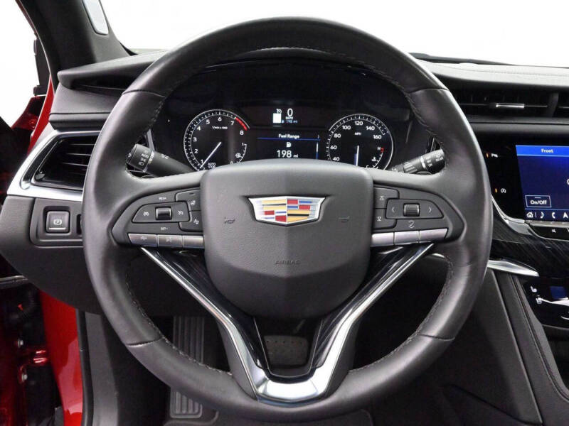 2025 Cadillac XT6 Premium Luxury